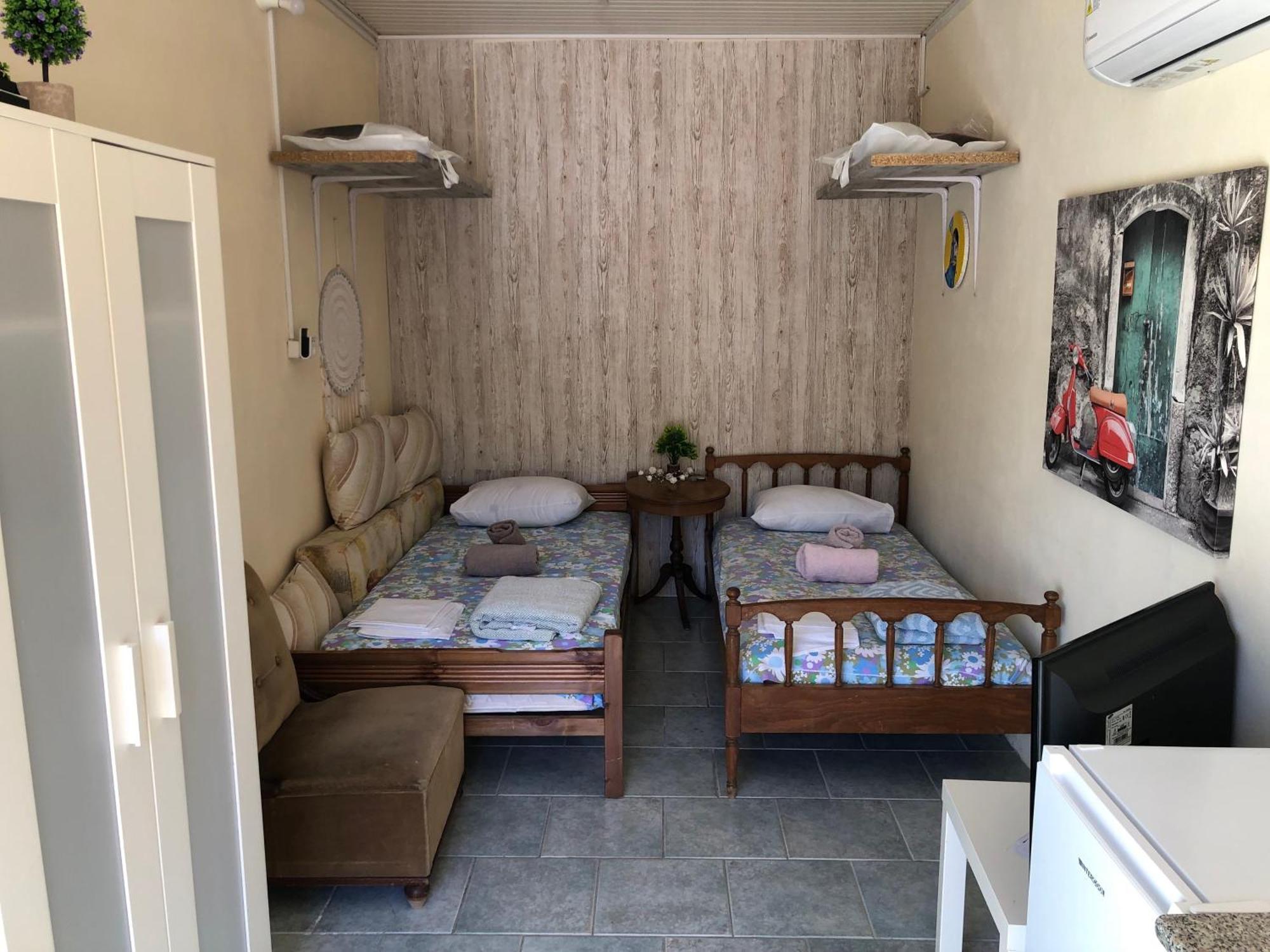 Converted Shed Studio & Garden Hanging Bed Pórto Ráfti Exterior foto